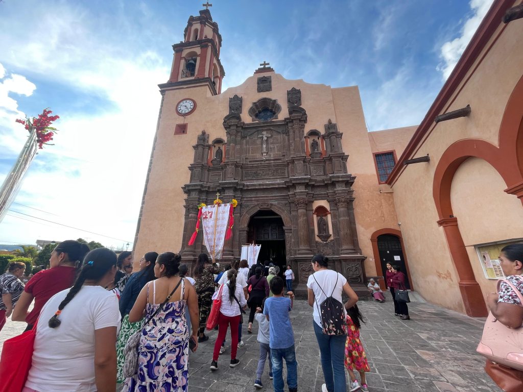 Celebran 290 años del Templo de Santo Domingo en San Juan del Río ...