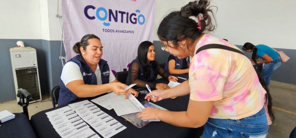 Entregan apoyos para estancias infantiles a más de 2 mil 500 mujeres en ...
