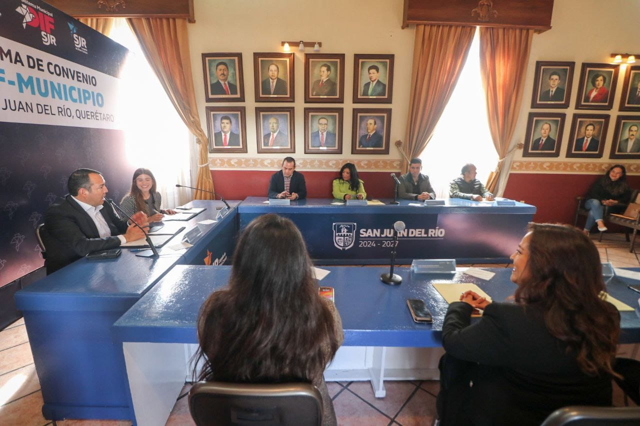 Firman convenio DIF municipal y la presidencia municipal de San Juan ...