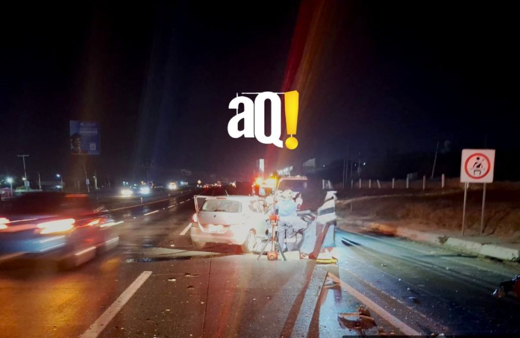 Tráiler choca contra vehículo estacionado y deja una persona sin vida ...