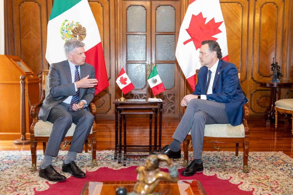 Se reúne gobernador con embajador de Canadá en México - AlertaQro