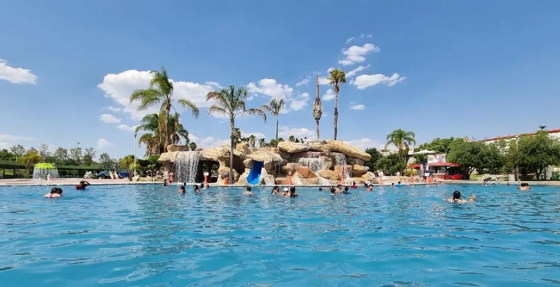 parque_acuatico_bicentenario_querxtaro.jpg_1597830298